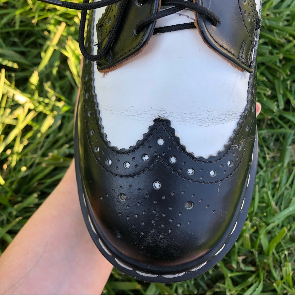 Rare Dr. Martens 3989 Tuxedo Wingtip Brogue Platform Oxfords - Picture 8 of 16